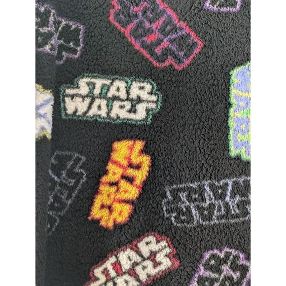 Star Wars Sherpa Pullover Sz L Sweatshirt Disney Parks Unisex Red Trim Cosplay - Picture 3 of 9